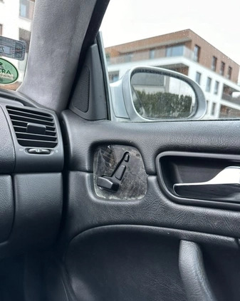 Mercedes-Benz CLK cena 9700 przebieg: 253669, rok produkcji 2001 z Gdynia małe 631